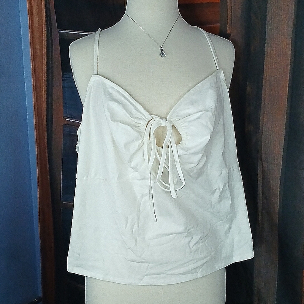 Elegant Women's White Top 🤍Size 2X